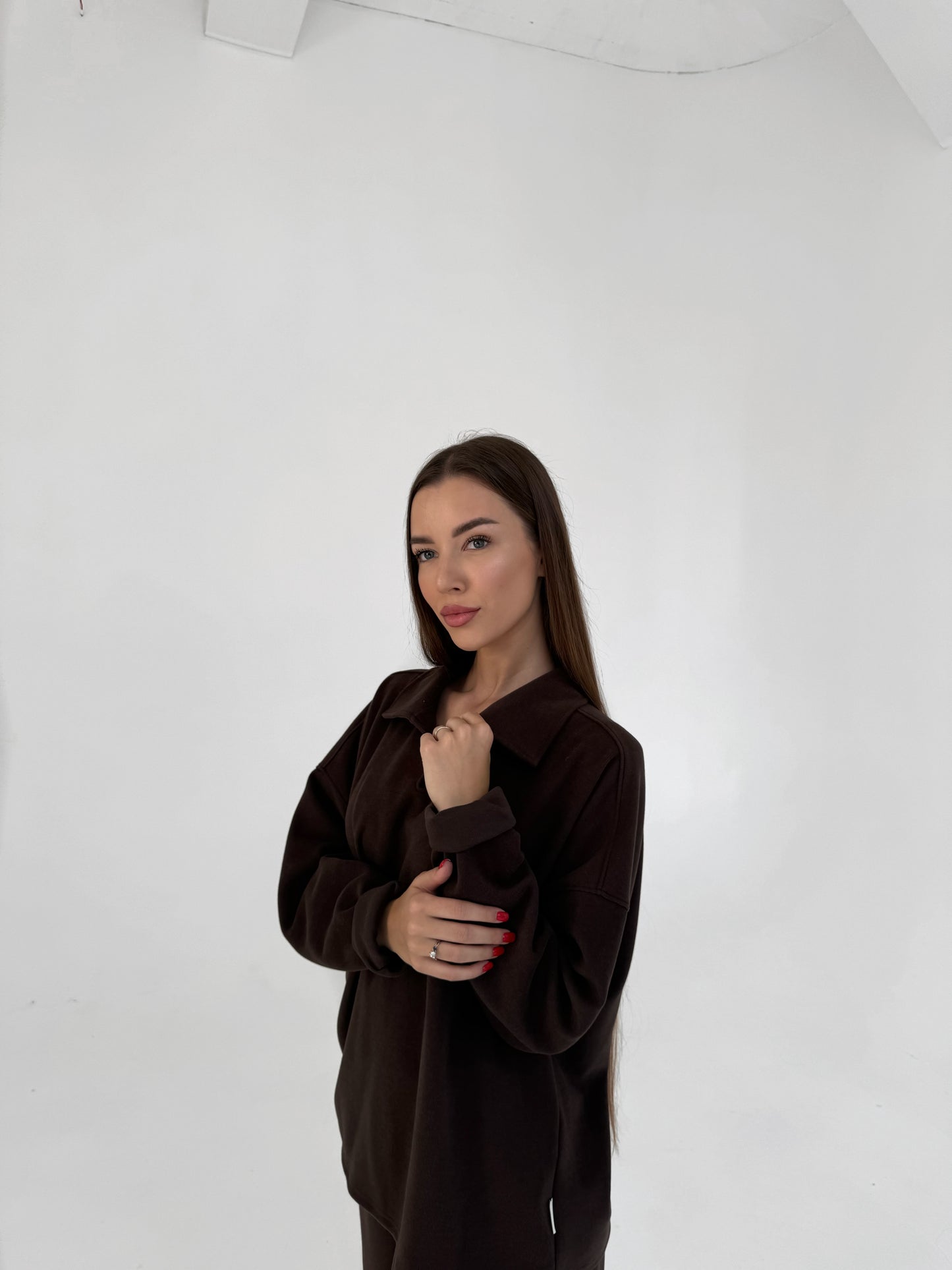 KNIT COLLAR SWEATSHIRT / CHOCO