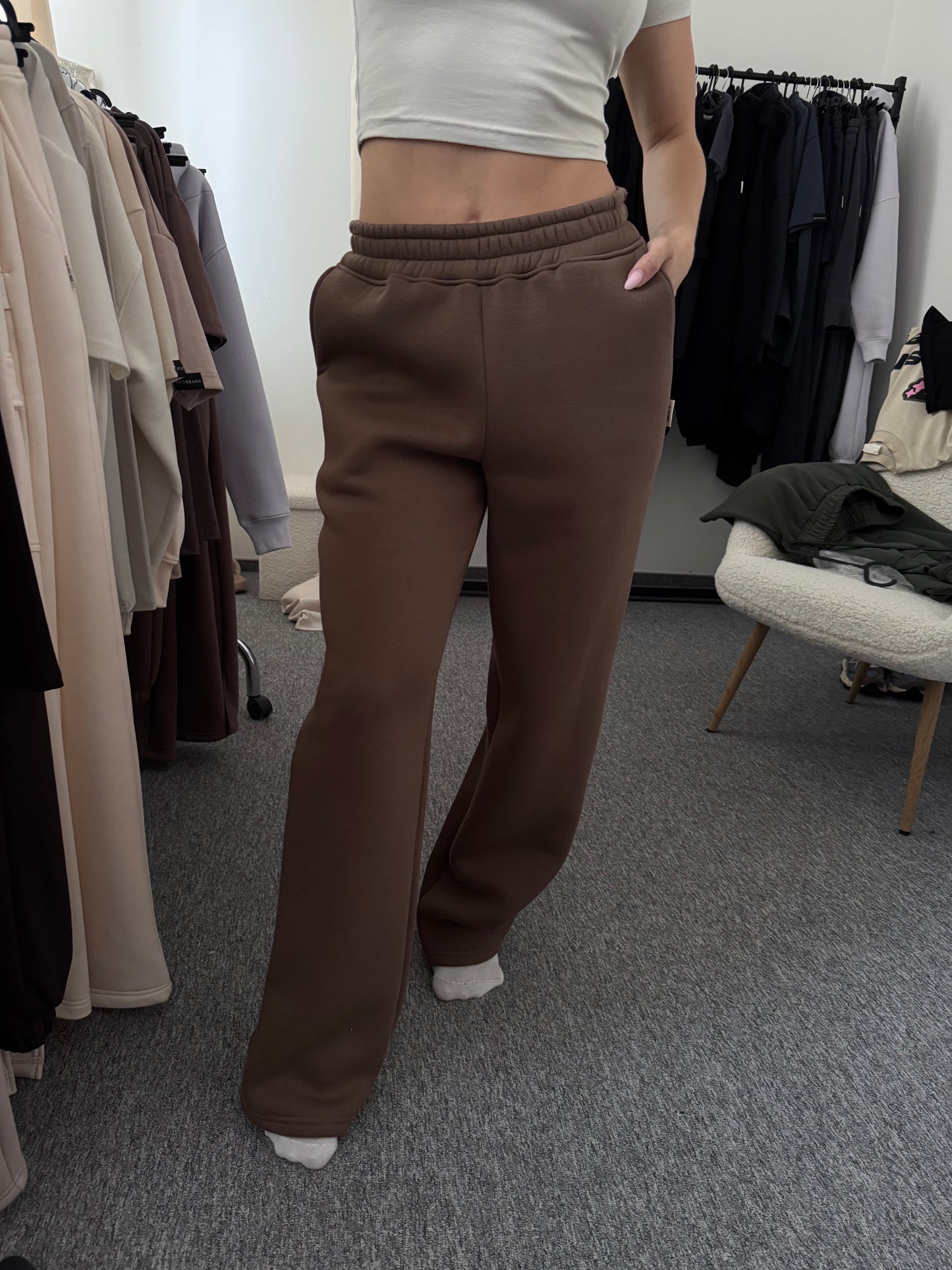 New cacao straight pants