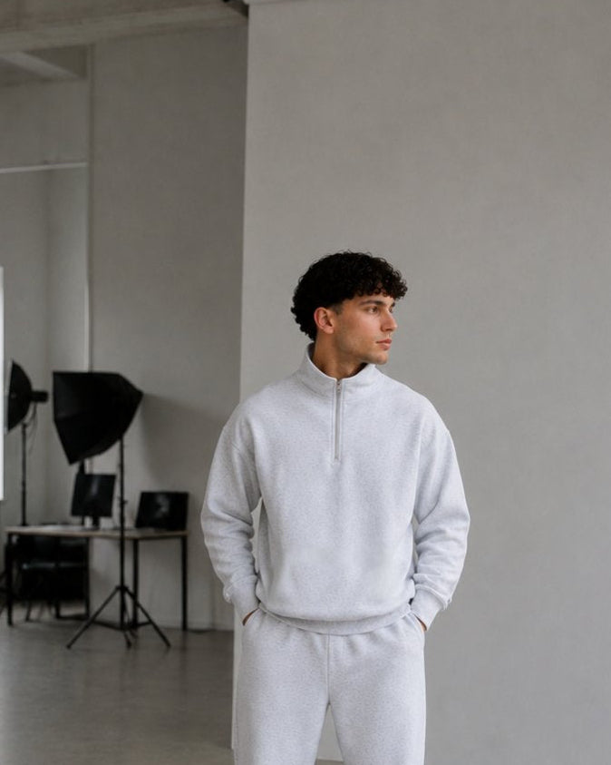 Men’s sweatpants / white melange