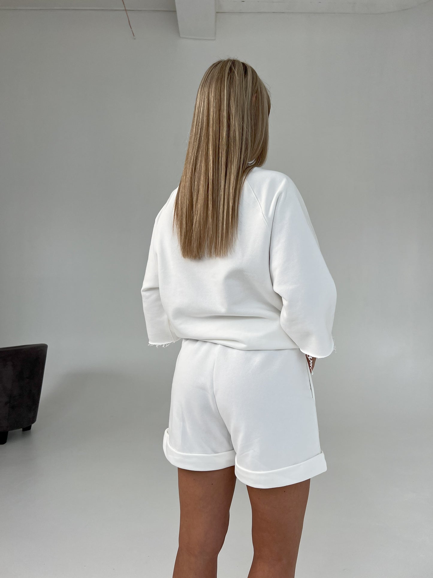 Shorts / off white