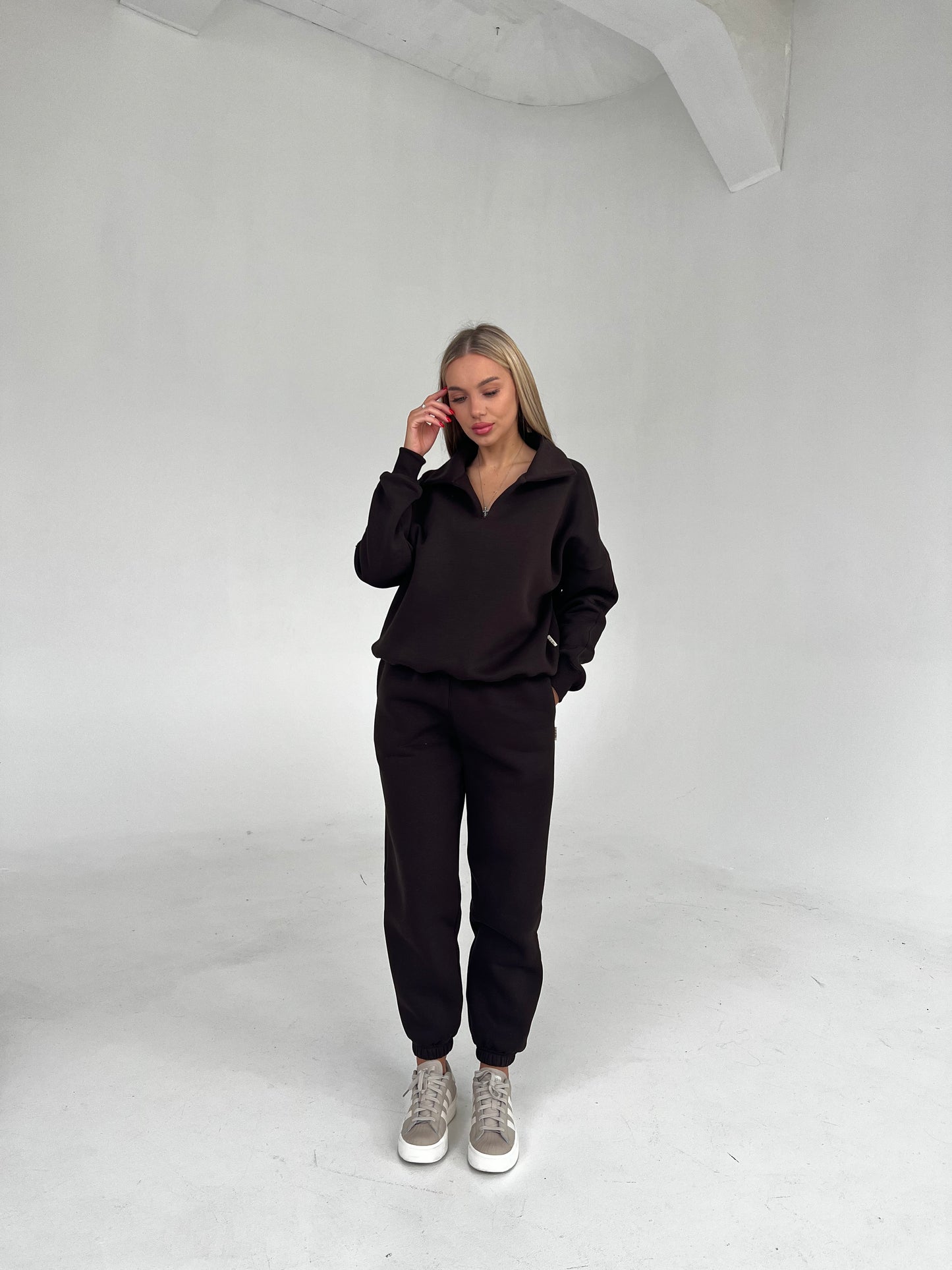 SWEATPANTS / CHOCO