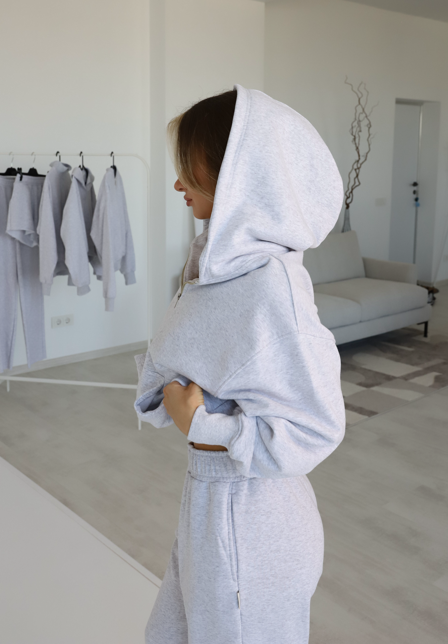 Hooded zip / white melange