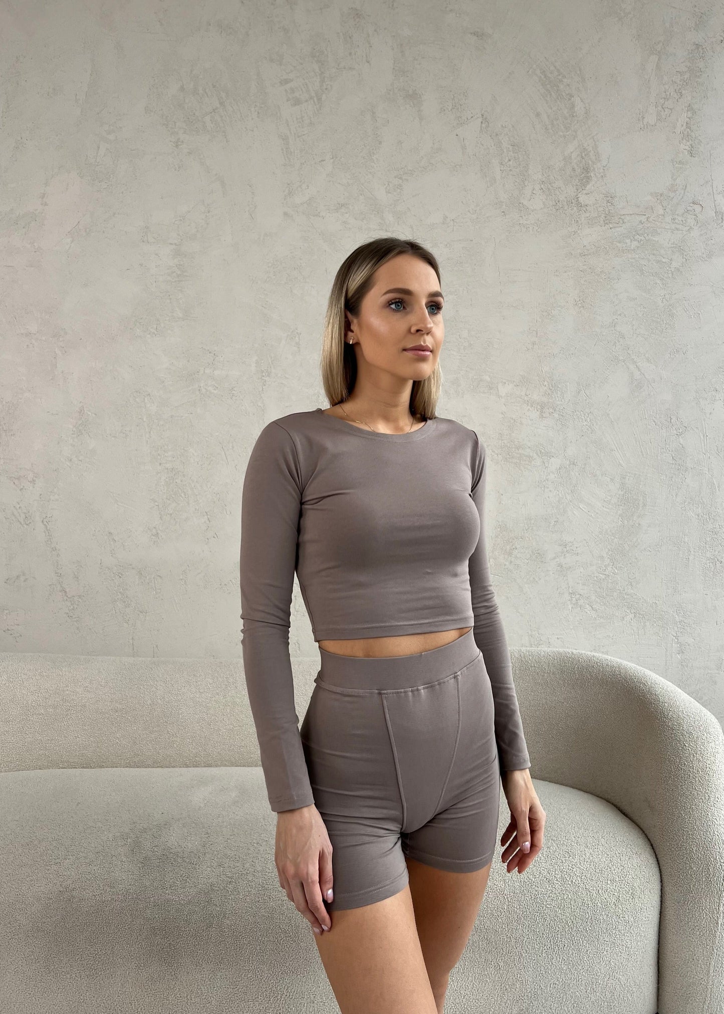 CROPPED TOP / CACAO