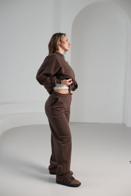 Straight leg pants / taupe