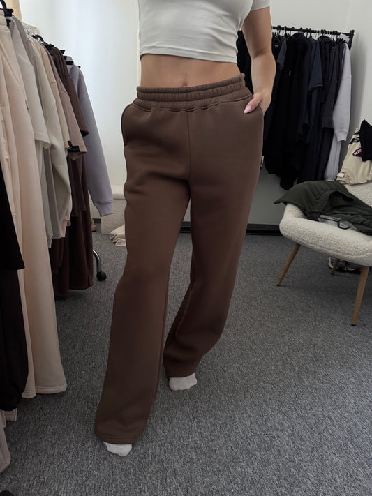 New cacao straight pants