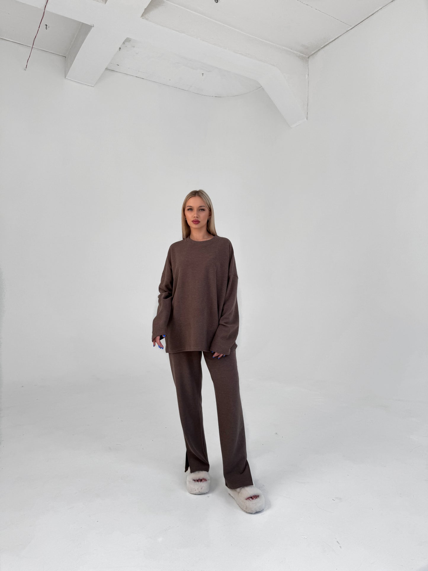 KNIT LONG SWEATSHIRT / CACAO