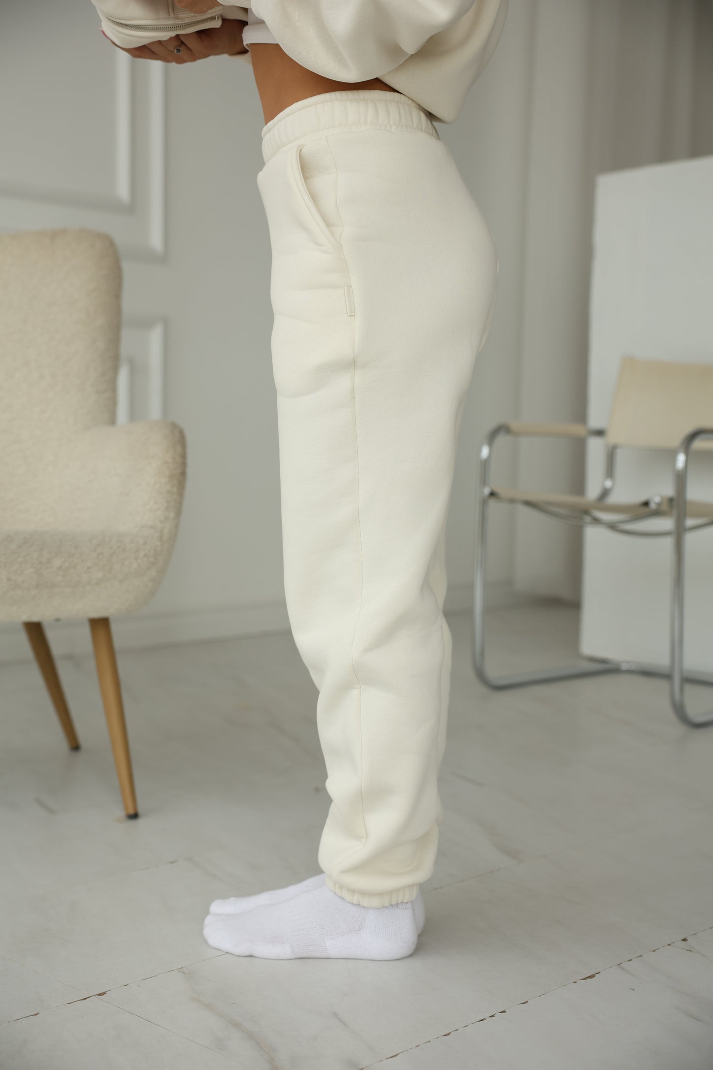 Sweatpants II / creamy