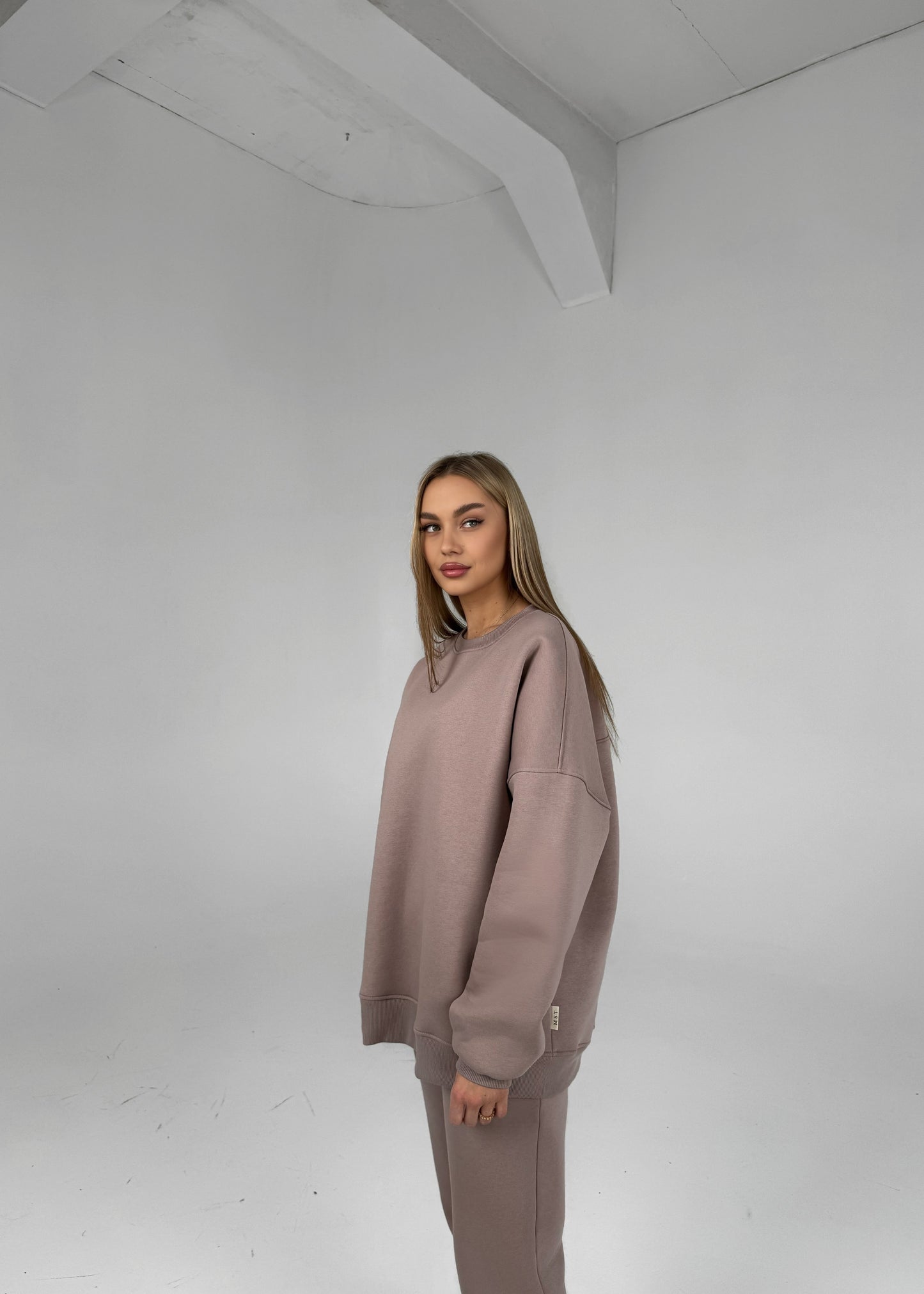 LONG SWEATSHIRT / MOKKA