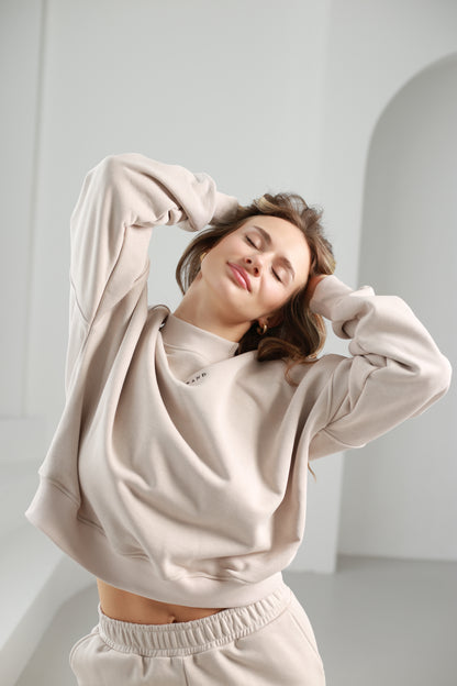High neck sweatshirt / beige