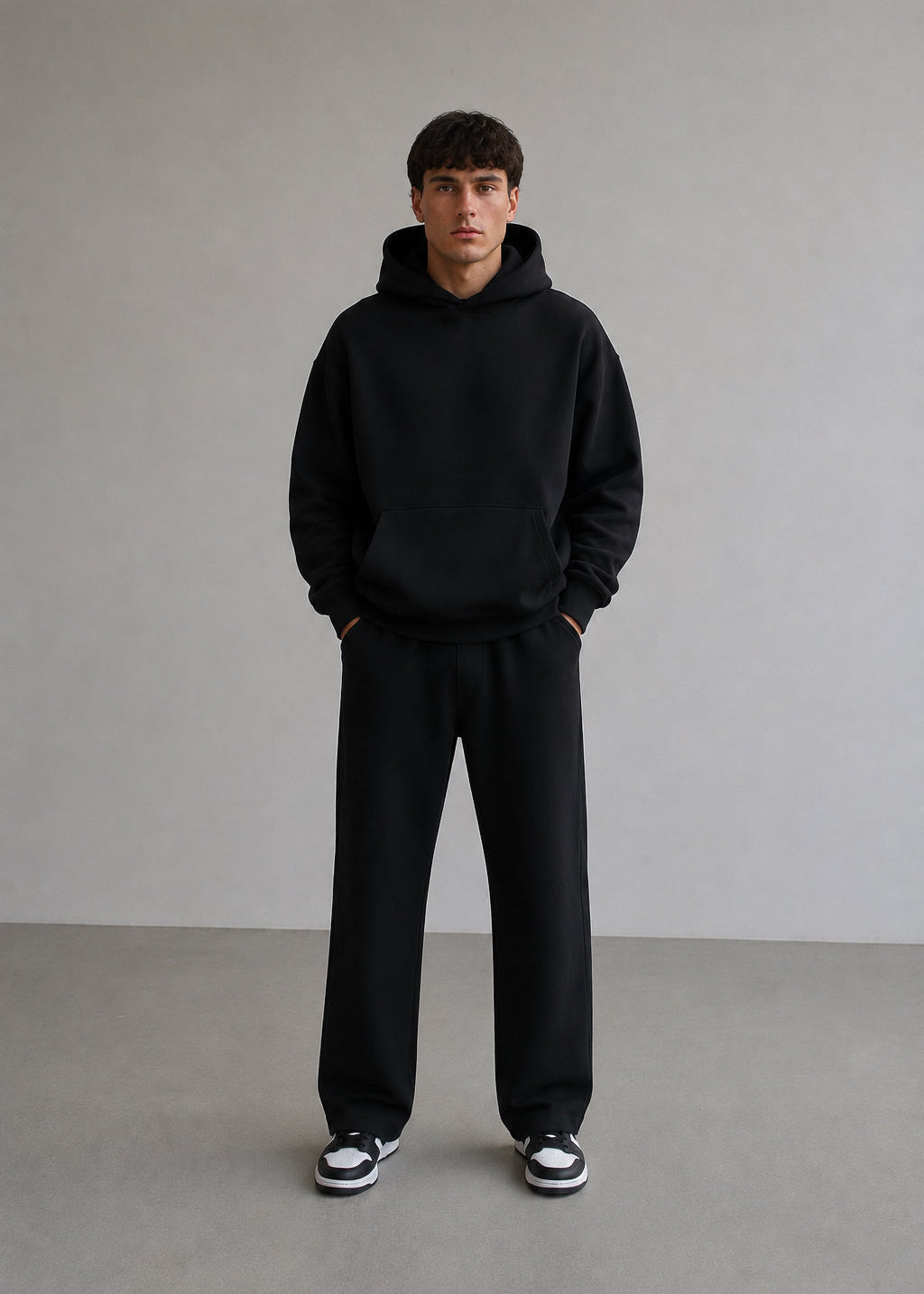 Men’s straight pants / black
