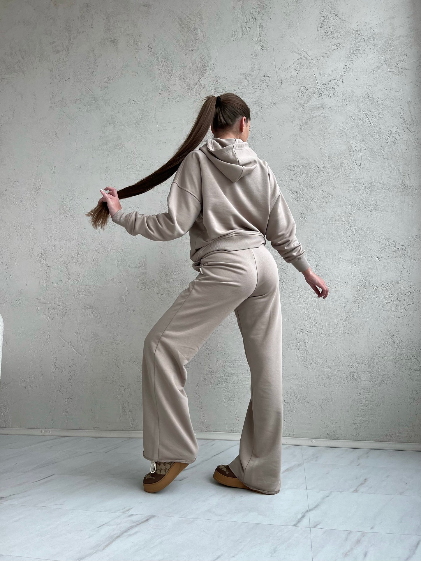 Small hoodie / nude