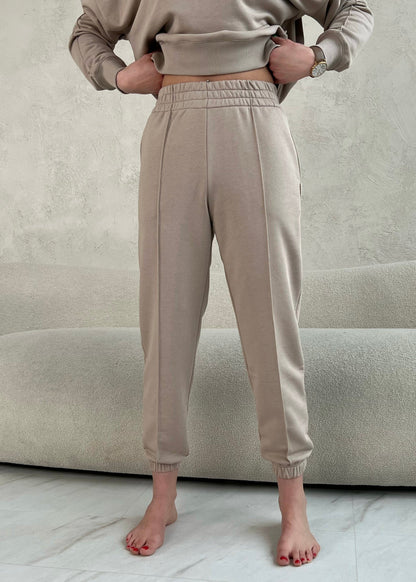 Joggers / nude