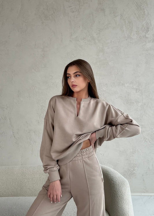 V neck sweat / nude